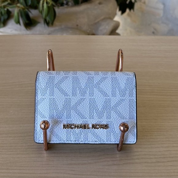 Michael Kors Ciara MD Messenger/ Large Wallet MK Signature Soft Sky 3 Piece Set - Picture 15 of 16